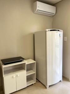 Studio Privativo com Garagem e Sacada Perto da UFSM