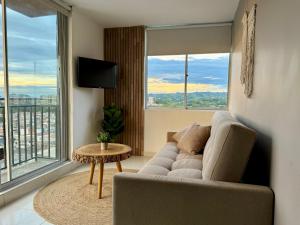 Refugio Central con Parqueo Privado