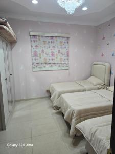 شقه مؤثثة بالشوقية