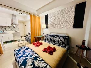 Scr AzureINetflixIBalconyIGames