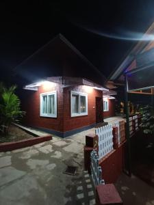 Aranya a wild forest ecostay