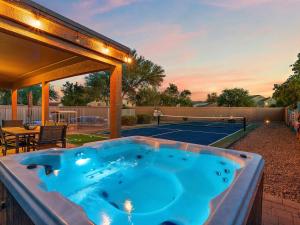 Mirage Peak Manor Luxury Villa Pool Spa Games Hosted by Relaxtay