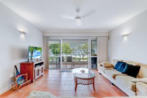 Ulysses 1 - 2 Bedroom Spacious Ocean Views