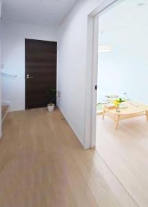 Sakura House 3rd Floor of Tsutenkaku, Osaka Accommodates up to 10 people