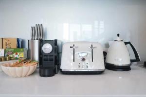 Sky-High CBD Living Walk to Everything