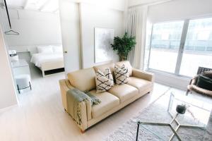 prani B ploenchit 2BR luxe suite 1MIN to BTS
