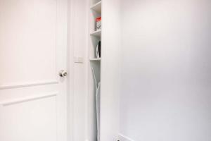 wari A 3BR Luxe Suite 30 sec to Phloenchit BTS