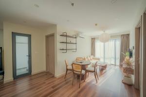 Tobe in Hue 1 - Cozy Apartment with Pool and Gym & City View