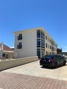 2BR entire apartment beach