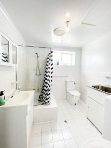 2BR entire apartment beach