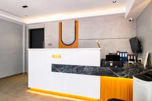 Urbanview Tiana Residence Nagoya Batam by Reddoorz
