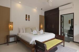 Queen Palm Villa