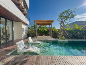 Narawangsa Villa 4br Amazing Sunset Rooftop
