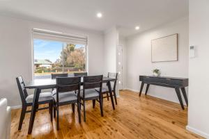 Blissful Blayney Home - Comfy Cosy and Sleeps 6