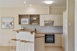 Augusta on the Sixth!