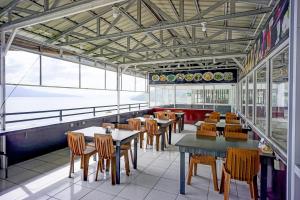 OYO 94772 Gapura Hotel