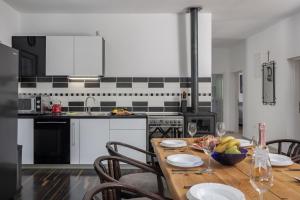 Holiday Home with Pool near Makarsk - Happy Rentals