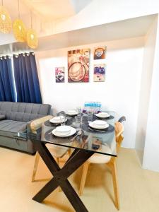 2114T2 Avida Towers Cebu IT Park 2BR Unit 2 Toilet 2 TV