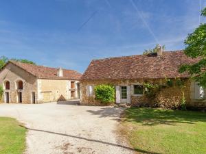 Maisons de vacances Mansion in Aquitaine with Private Pool : photos des chambres