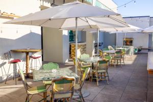 Hotel Genevieve, part of JdV by Hyatt