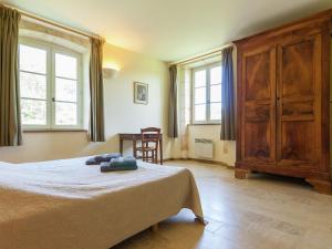 Maisons de vacances Mansion in Aquitaine with Private Pool : photos des chambres