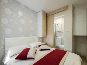 Mobile Home in Banjole near Beach Centinera