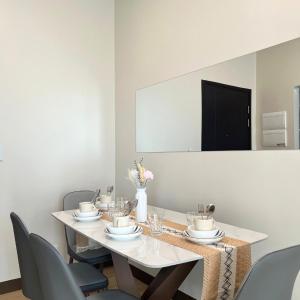 Sage 1BR Staycation Gentry Manor Near Okada & NAIA Airport - Appartamenti, Manila