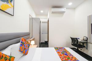 FabHotel Yendluris Abode