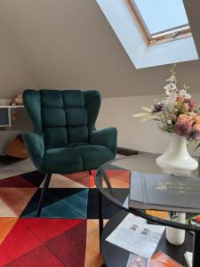 Nostalgia restaurant & pension