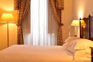 Classic Double or Twin Room room in Pousada Palacio de Queluz