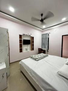 Kaamna Homestay - Cozy 2BHK