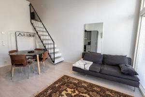 Modern City Apartment By Lapland Host