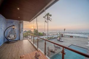 Aventus Beach Grandé Villa Gianyar