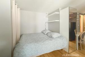 Charming 22m Studio in Paris 11