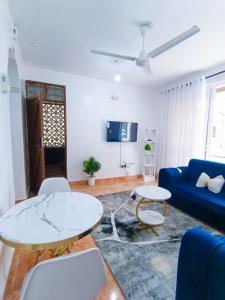 Two bedroom with 3 beds-Bamburi,Mombasa