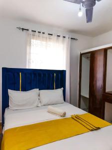 Two bedroom with 3 beds-Bamburi,Mombasa