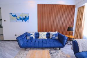 executive elegant wanderers rest three bedroom apartment with amazing city views, swimming pool ,gym and private ample parking space which offers not only comfortable but also luxurious lifestyle