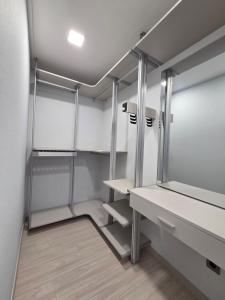 Central Height Apartment Big