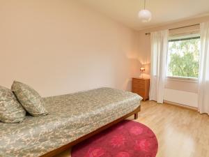 Spacious 3-Room Flat in Martinlaakso