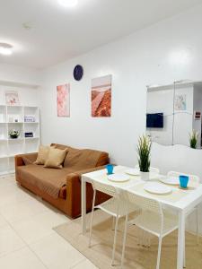 Vista Shaw Residences