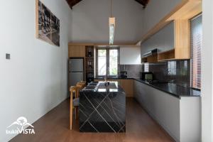 Serayu Mertanadi by Bukit Vista