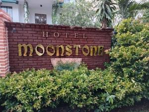 Hotel Moonstone
