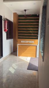 Hotel Darshan Palace - Near Dwarka Railway Station & Shree Dwarkadhish Temple