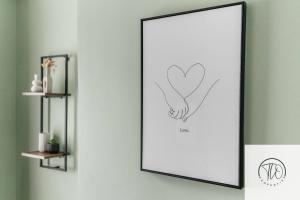 2BR House -Centrally Located - Parking