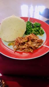 SANAWARI LODGE, Maji ya Chai