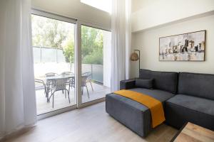 3-Bedroom Apartment in Marousi