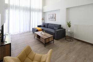 3-Bedroom Apartment in Marousi