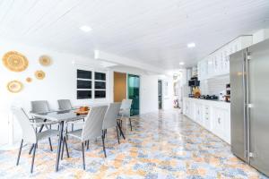 Jomtien 5BR Beach Pool Villa - JB5