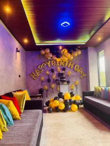 Yu BAMBOOS AIRPORT TRANSIT HOTEL - 5hvězdičkové hotely ve městě Seeduwa