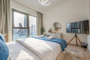 Upscale 2BR with Burj Khalifa Views
